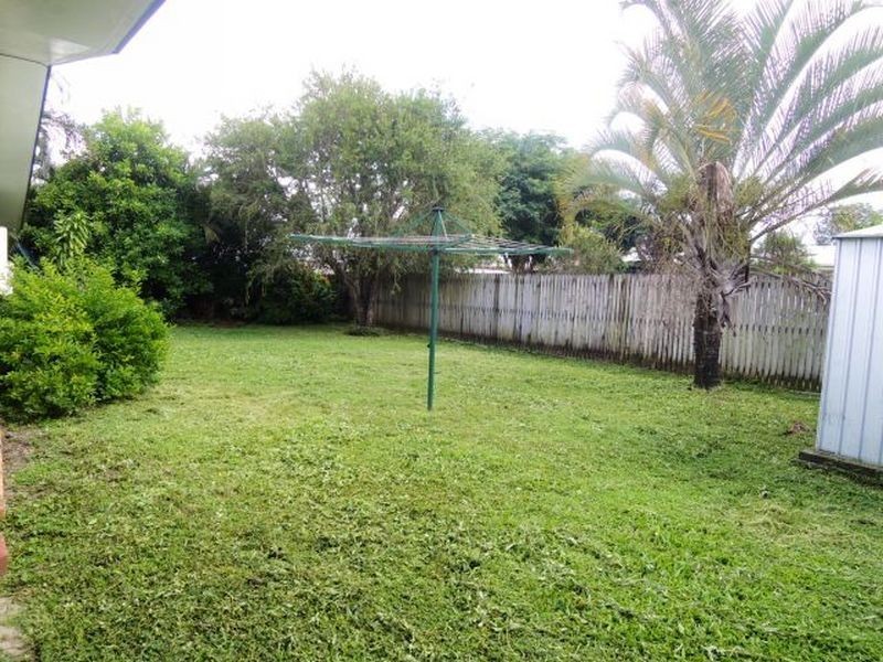 16 Linda Street, Bucasia QLD 4750