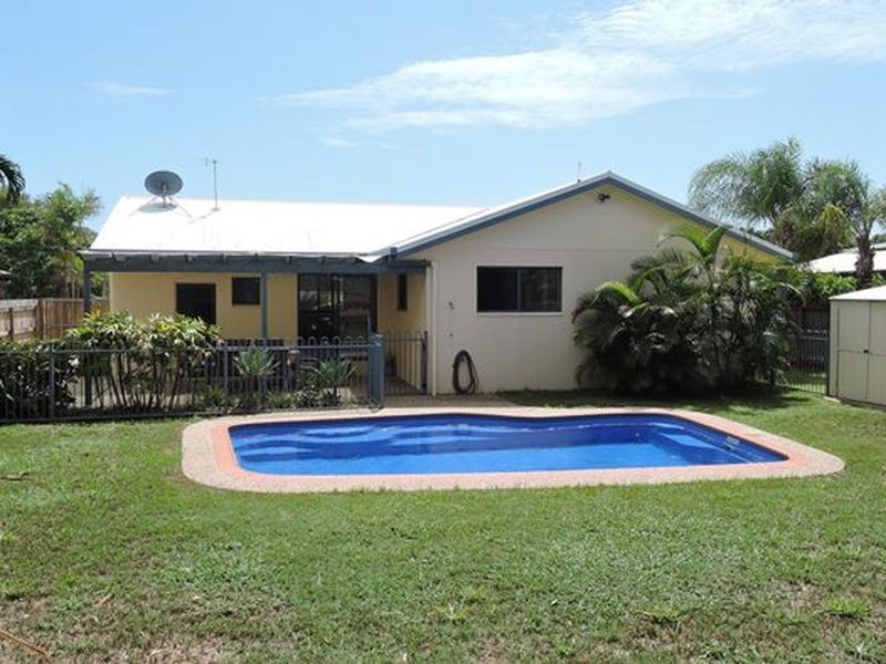 16 Seychelles Road, Shoal Point QLD 4750