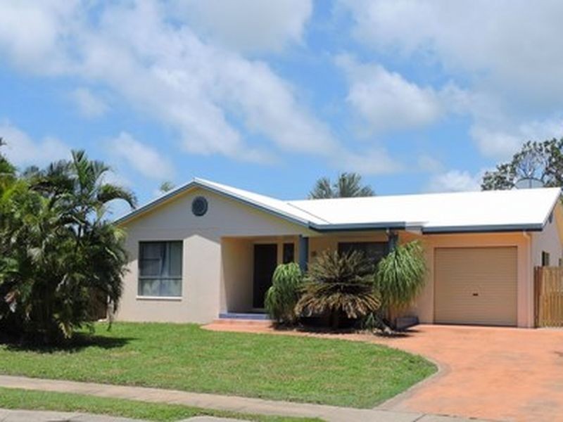 16 Seychelles Road, Shoal Point QLD 4750