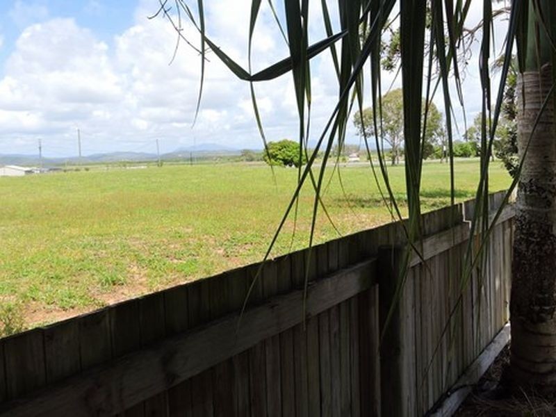 16 Seychelles Road, Shoal Point QLD 4750