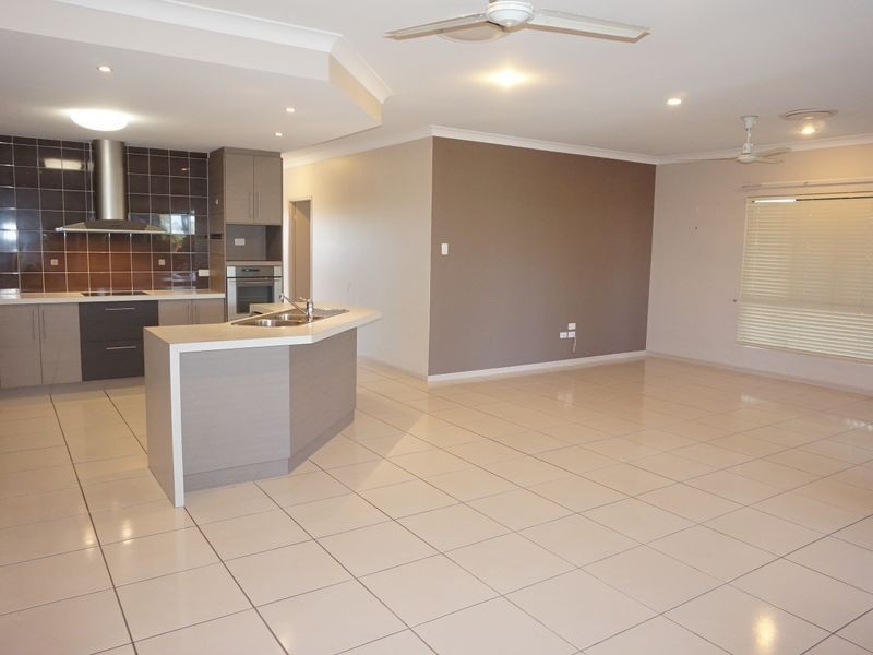 29 Wilcox Street, Eimeo QLD 4740