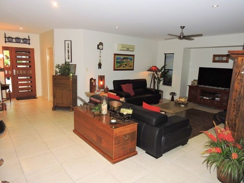 19 Manning Street, Rural View QLD 4740