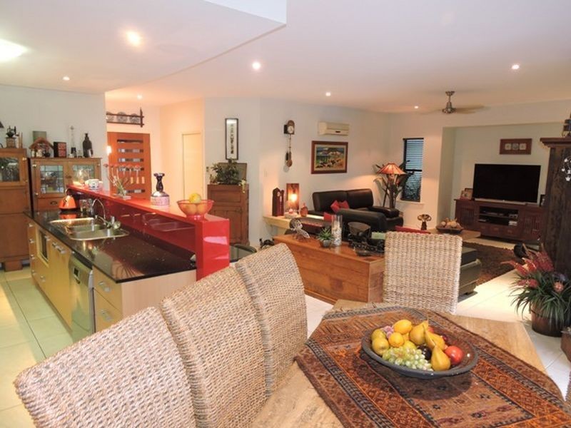 19 Manning Street, Rural View QLD 4740