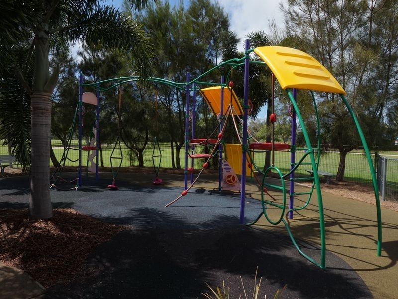 36 Bridge Road, East Mackay QLD 4740