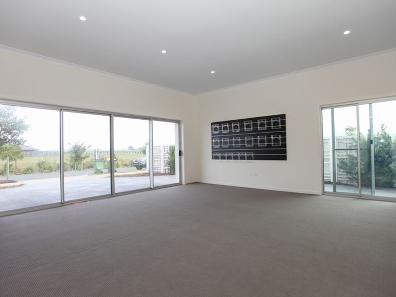 3 Boardrider Boulevard, Shoal Point QLD 4750