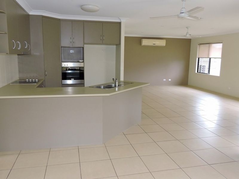 11 Turnbuckle Street, Shoal Point QLD 4750