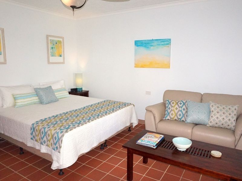 Unit 122 / Beach Road, Dolphin Heads QLD 4740