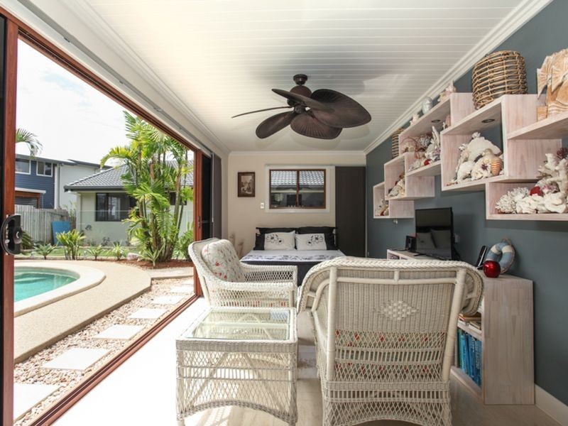 52 Pacific Esplanade, Slade Point QLD 4740
