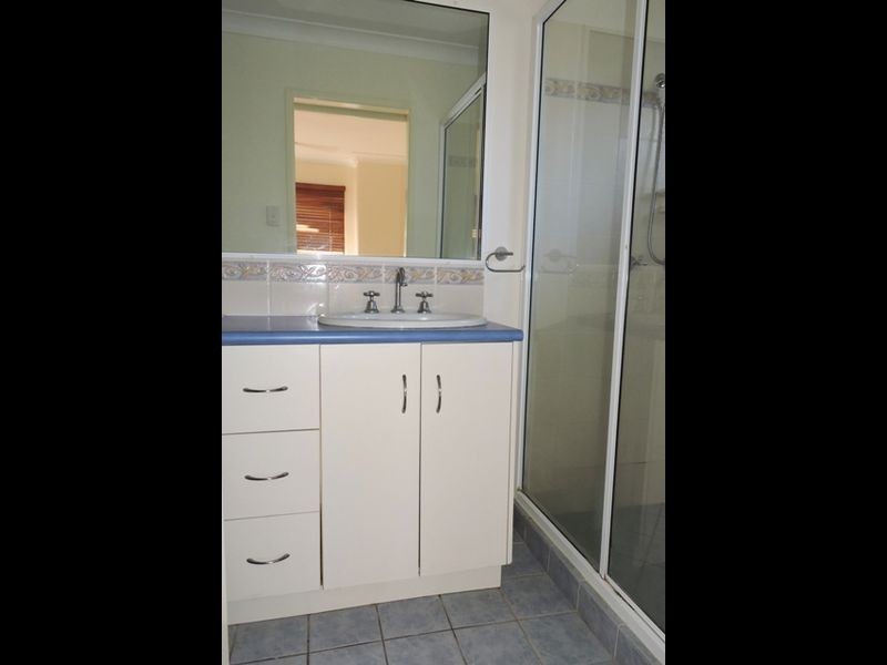 21 Michelle Crescent, Bucasia QLD 4750