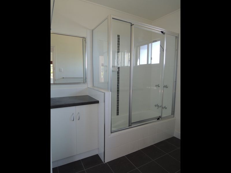 6 Keim Street, Rural View QLD 4740