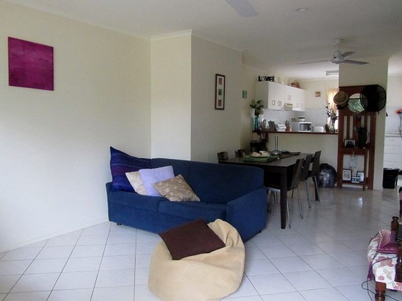 1/5 Homestead Bay Avenue, Shoal Point QLD 4750