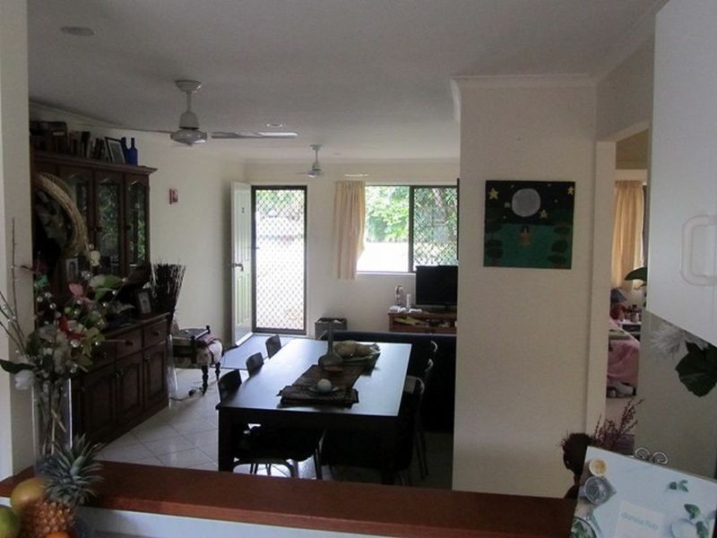 1/5 Homestead Bay Avenue, Shoal Point QLD 4750