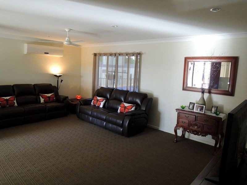 76 Slater Avenue, Blacks Beach QLD 4740