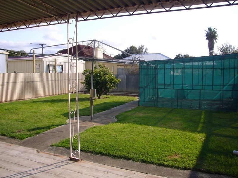 44 Exeter Terrace, Devon Park SA 5008