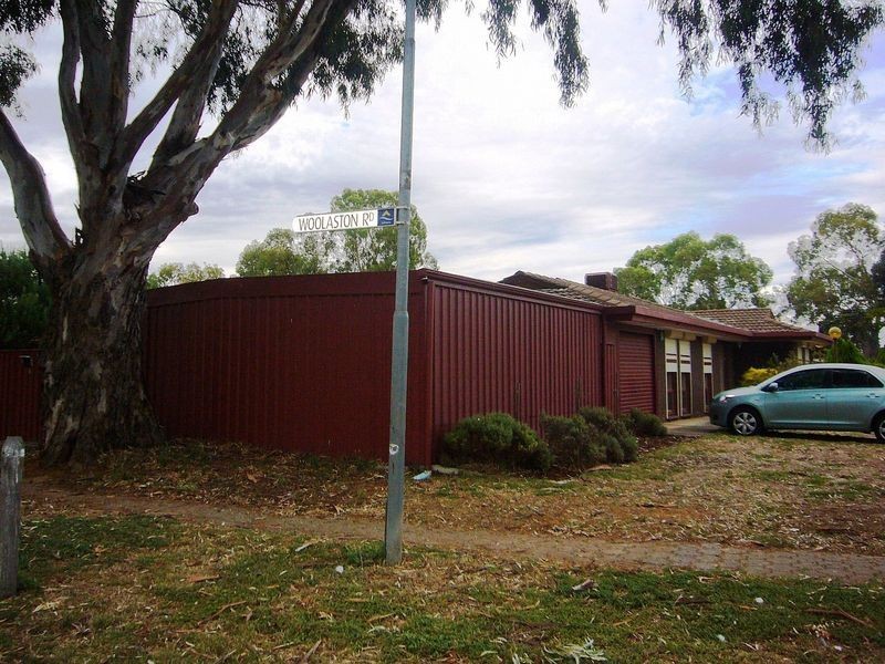10 Woolaston Road, Salisbury Downs SA 5108