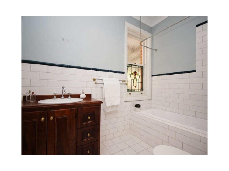 25 Airlie Ave, Prospect SA 5082