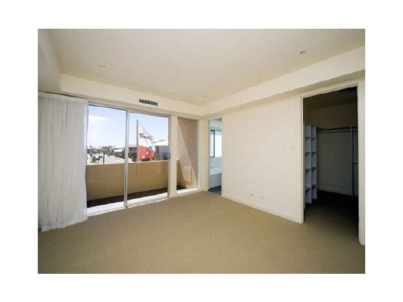 50 Shoalhaven Circuit, Mawson Lakes SA 5095