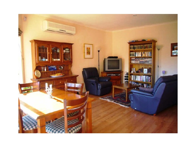 8B Napier Street, Renown Park SA 5008
