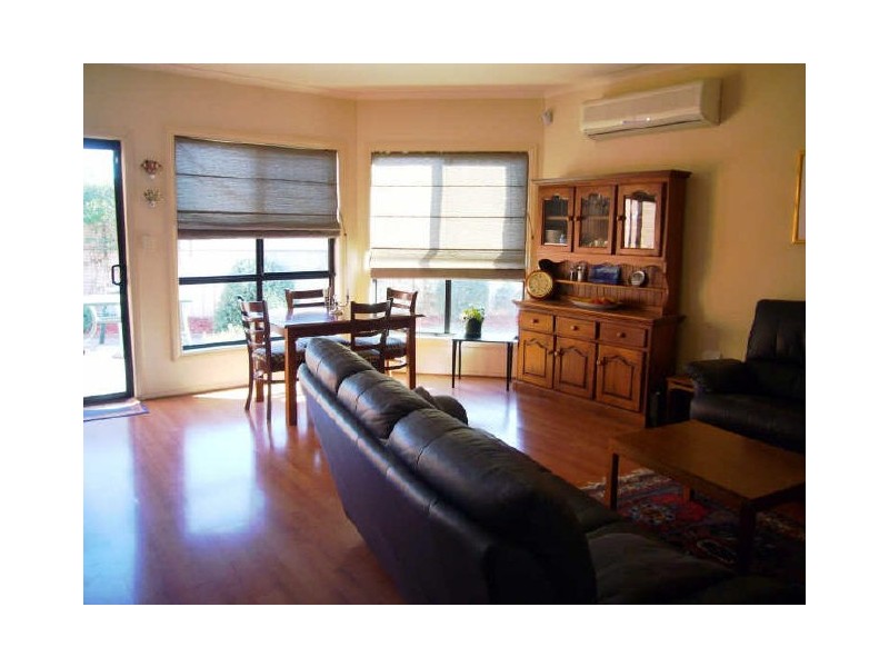 8B Napier Street, Renown Park SA 5008