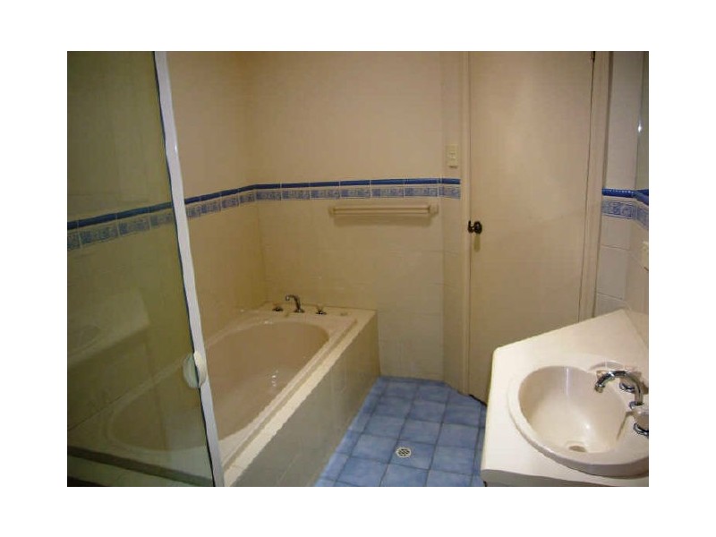 8B Napier Street, Renown Park SA 5008
