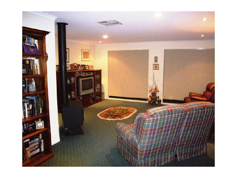 70 Collins Street, Clearview SA 5085