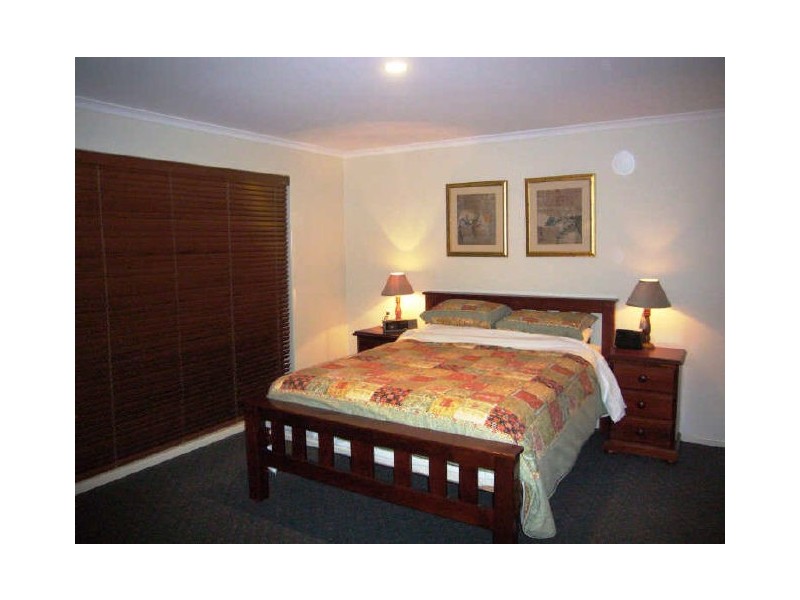 70 Collins Street, Clearview SA 5085