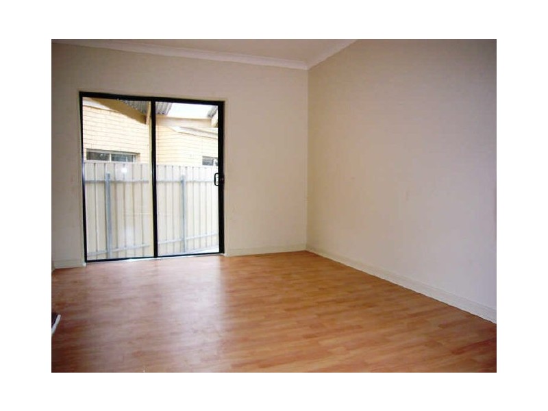 2 Stroud Street, Clearview SA 5085