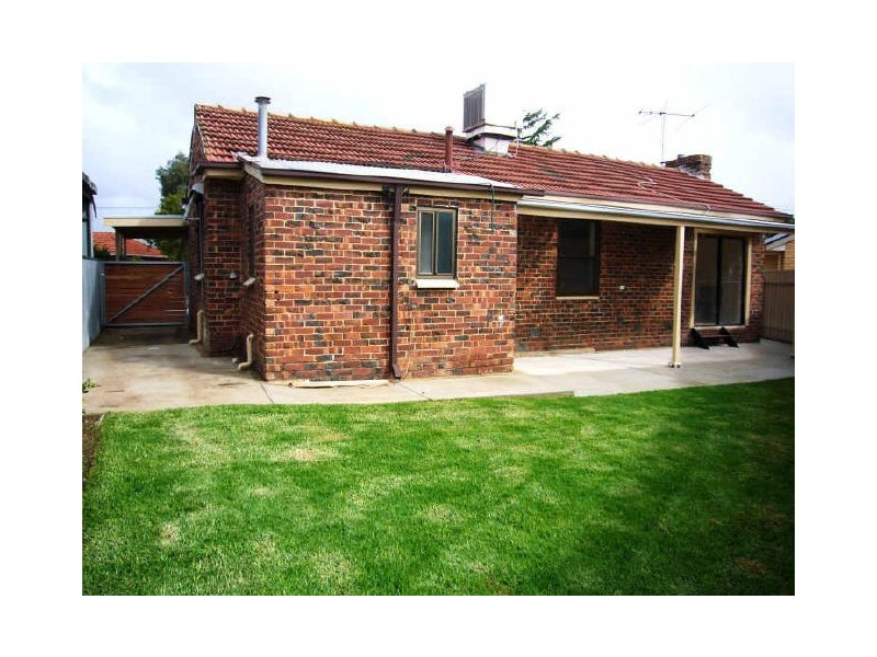 2 Stroud Street, Clearview SA 5085