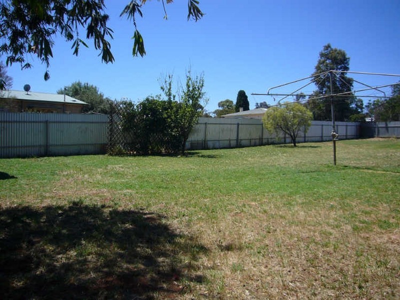 29 Shillabeer Road, Elizabeth Park SA 5113
