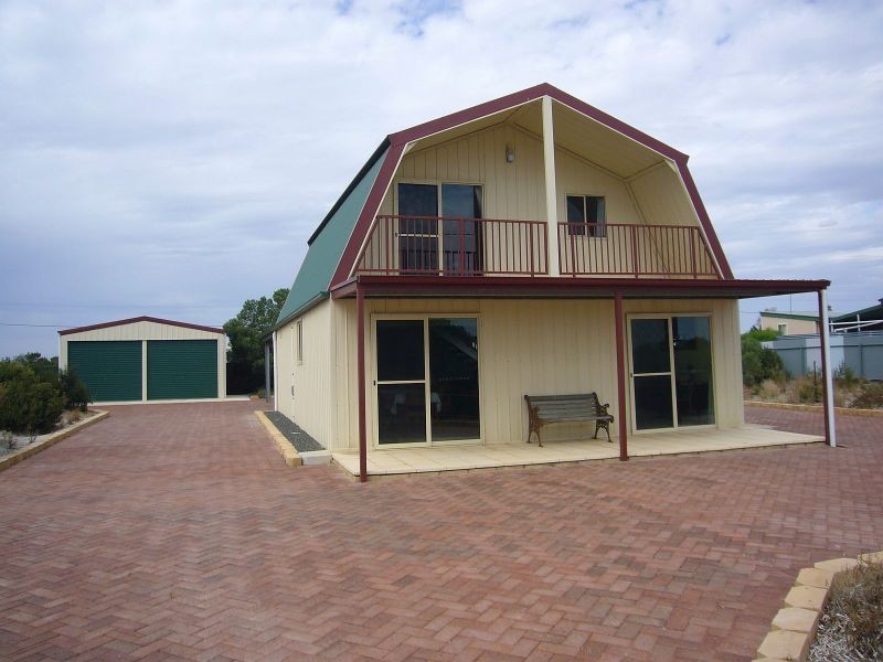 187 The Esplanade, Thompson Beach SA 5501