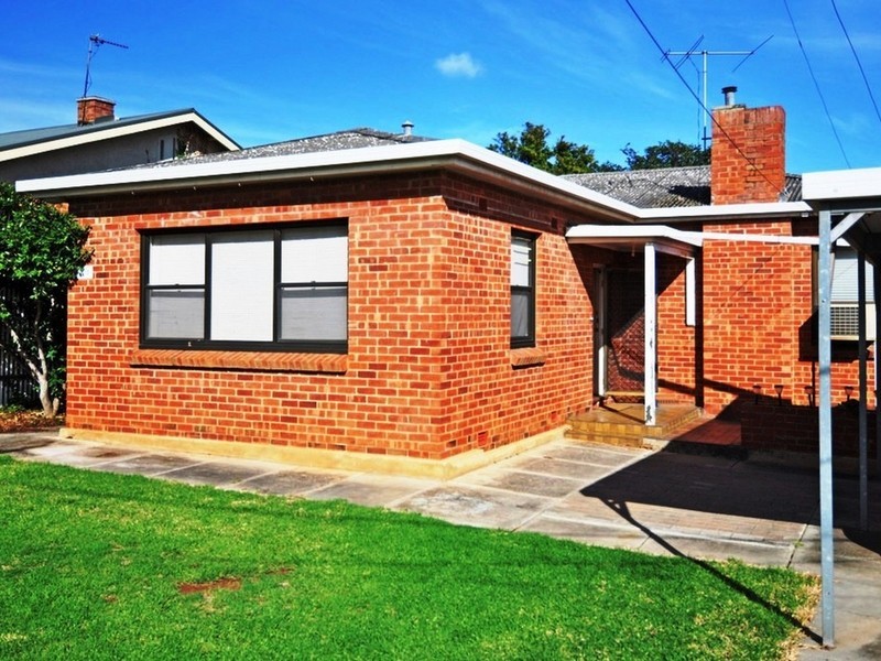 13 Barnes Avenue, Magill SA 5072