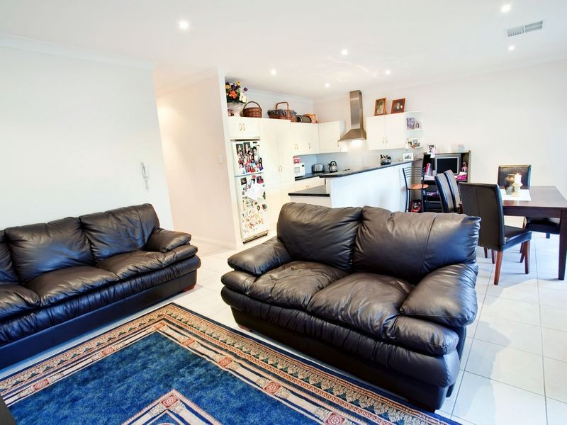 2/2 Torrens Avenue, Klemzig SA 5087