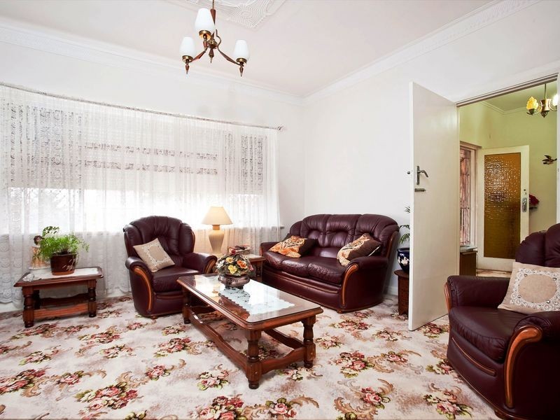 5 Seaview Grove, Blair Athol SA 5084