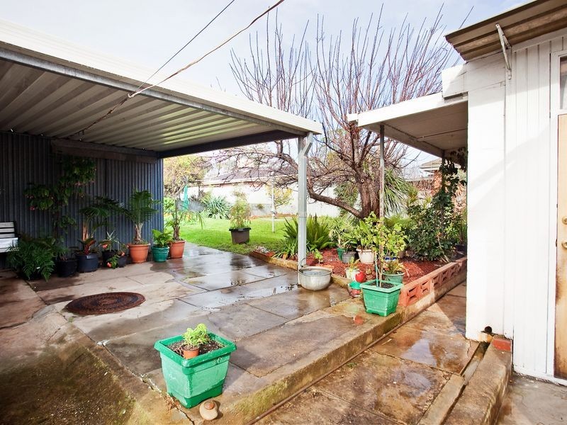 5 Seaview Grove, Blair Athol SA 5084