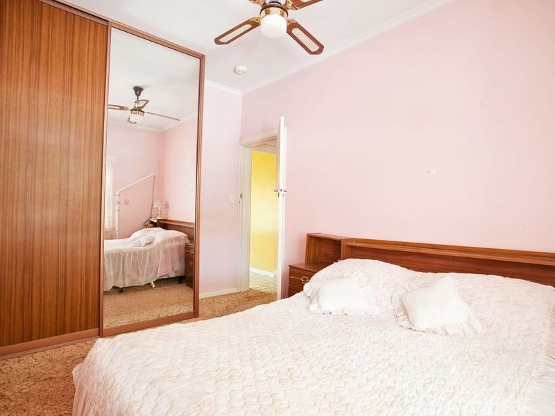 2 Gladstone Road, Prospect SA 5082