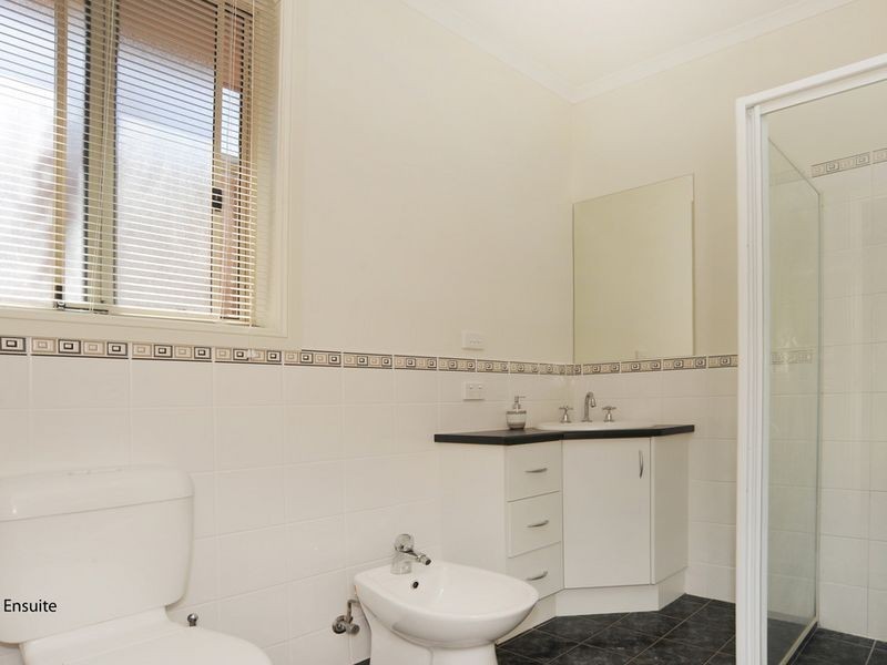 77 Myrtle Street, Prospect SA 5082