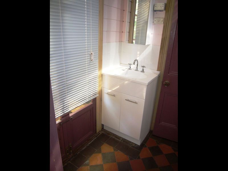 144 Drayton Street, Bowden SA 5007