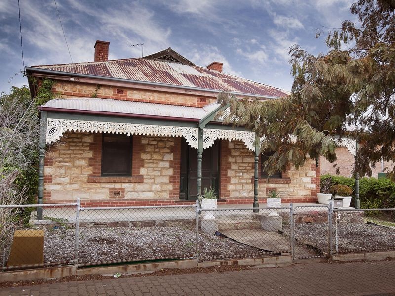 5 Gladstone Road, Prospect SA 5082