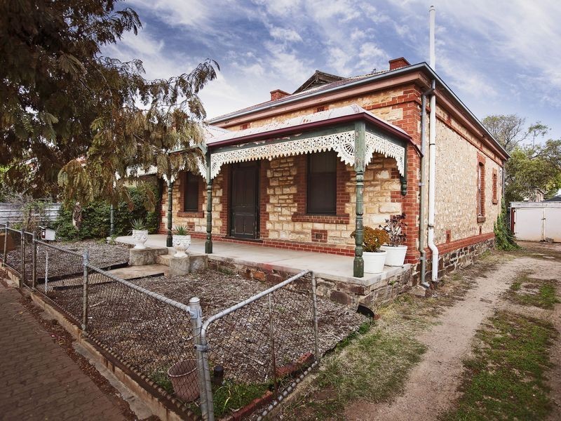 5 Gladstone Road, Prospect SA 5082