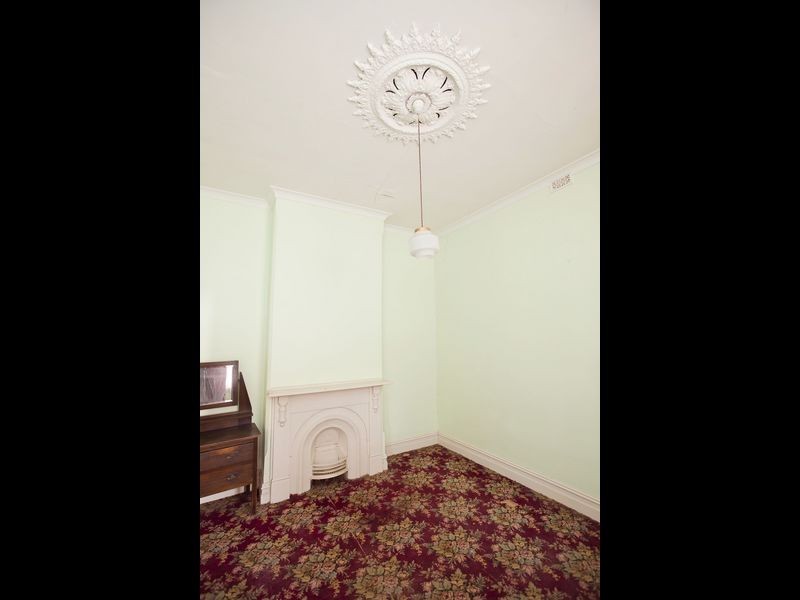 5 Gladstone Road, Prospect SA 5082