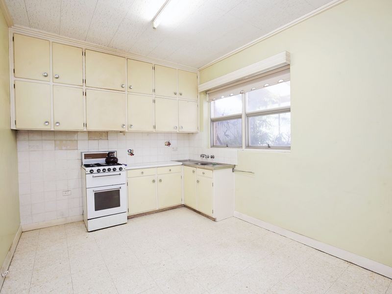 5 Gladstone Road, Prospect SA 5082