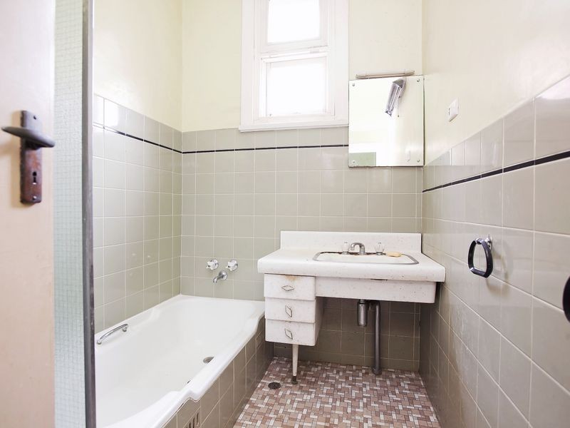 5 Gladstone Road, Prospect SA 5082