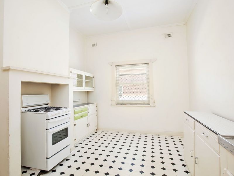 10 Pulsford Road, Prospect SA 5082