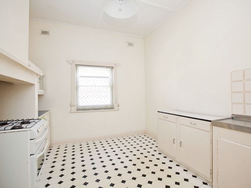 10 Pulsford Road, Prospect SA 5082