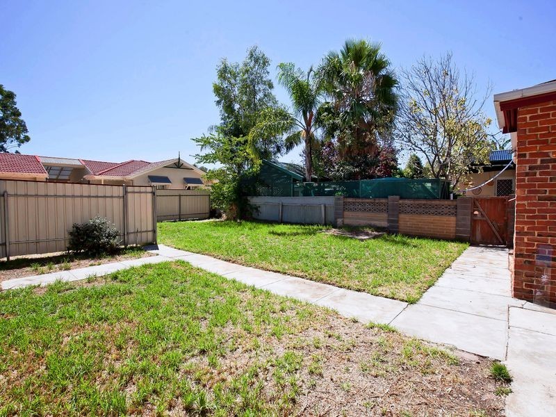 House 1 72 Olive Street, Prospect SA 5082