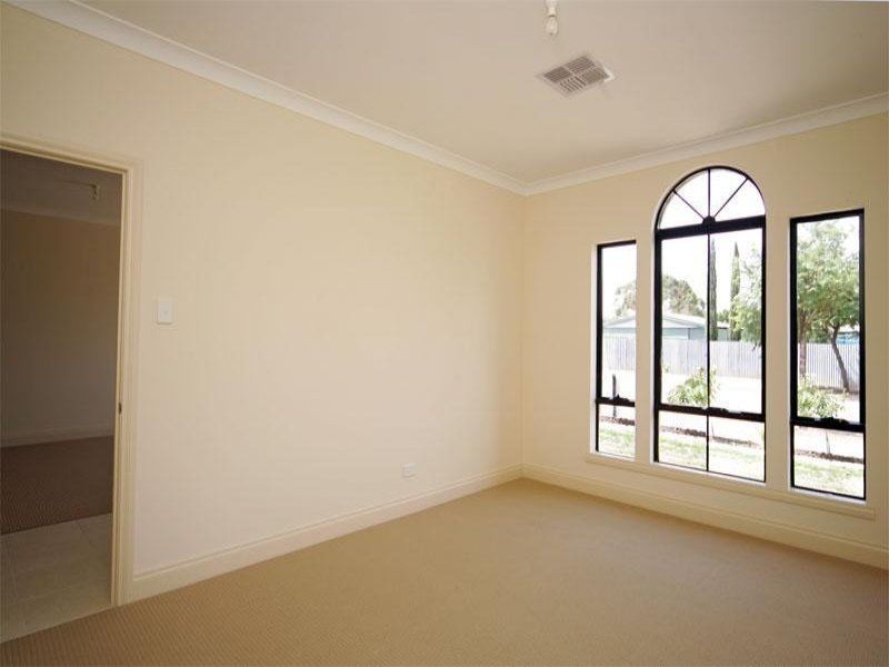 2A Eaton Avenue, Prospect SA 5082