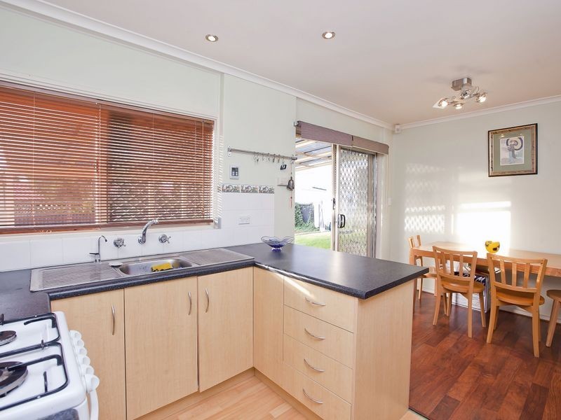 16 Reisling Road, Wynn Vale SA 5127