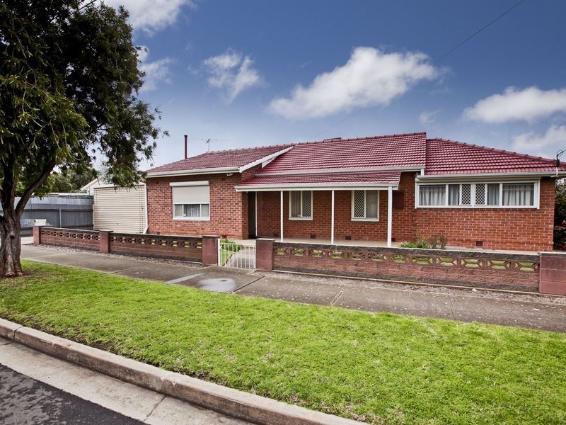 27 Barton Street, Blair Athol SA 5084