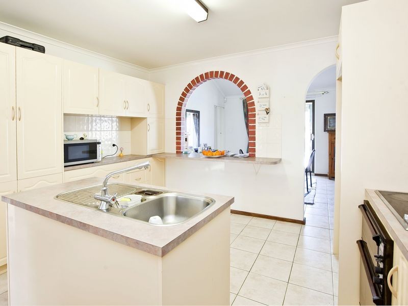 46A Newcombe Avenue, West Lakes Shore SA 5020