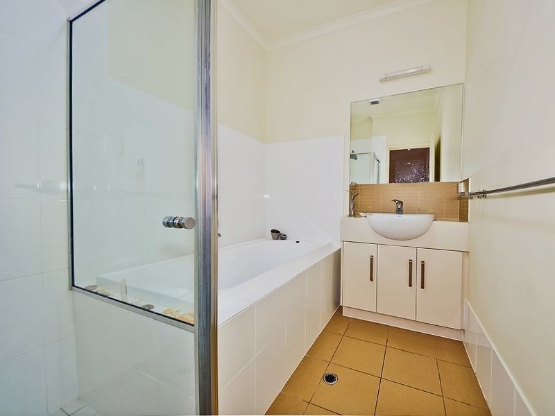 12/2-6 Goodall Parade, Mawson Lakes SA 5095